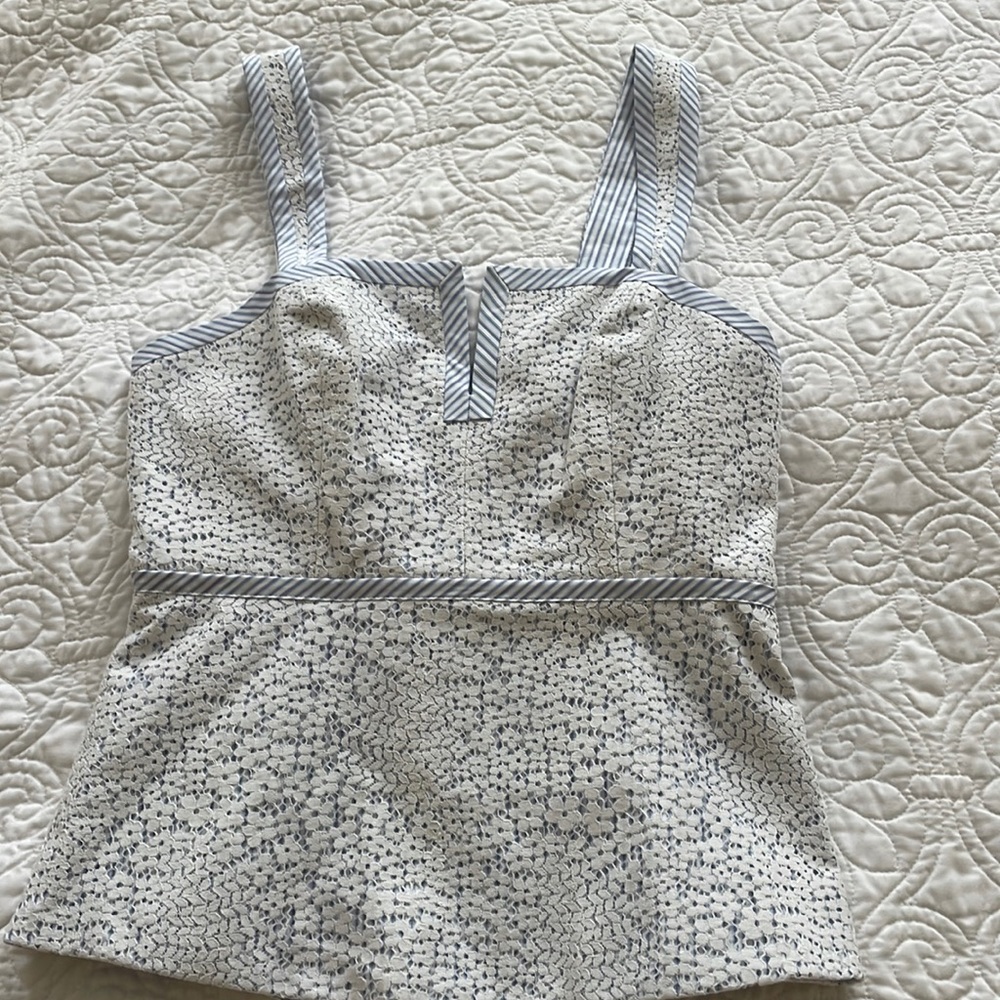 BCBG top